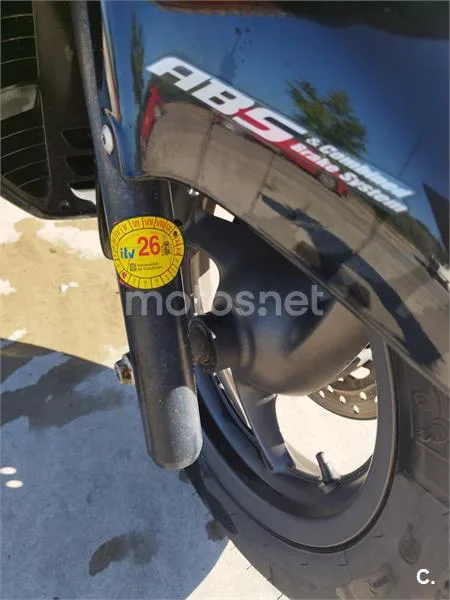 Honda Forza 250 EX – Vista 9