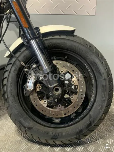 Harley-Davidson Fat Bob – Vista 14
