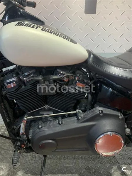 Harley-Davidson Fat Bob – Vista 4