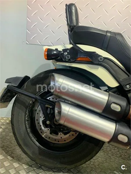 Harley-Davidson Fat Bob – Vista 7