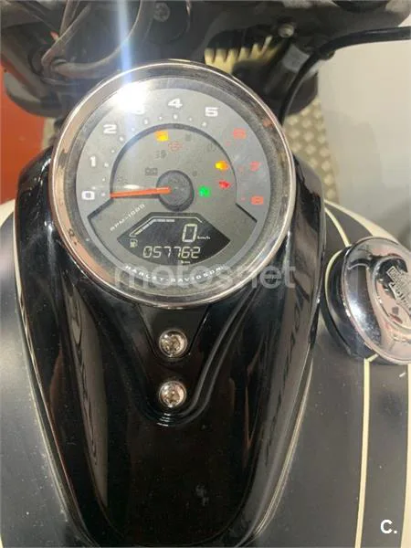 Harley-Davidson Fat Bob – Vista 9
