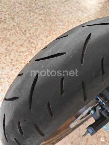 Honda CB 125 R – Vista 10