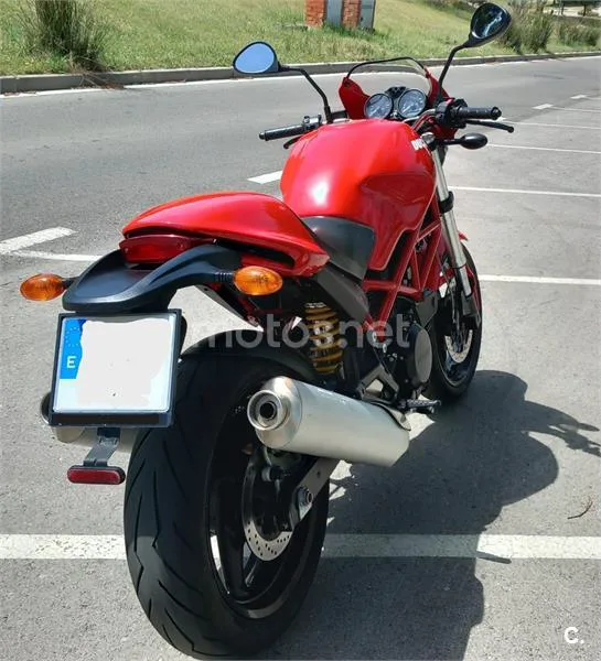 Ducati Monster 695 – Vista 4