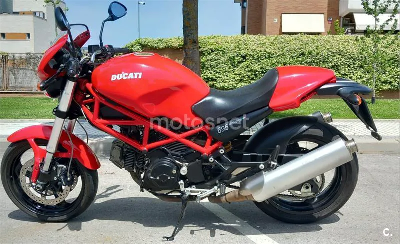 Ducati Monster 695 – Vista 5