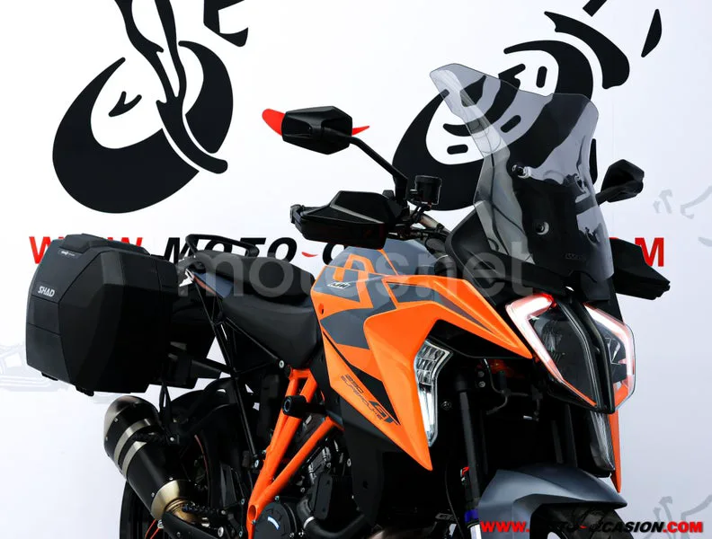 KTM 1290 Super Duke GT – Vista 4