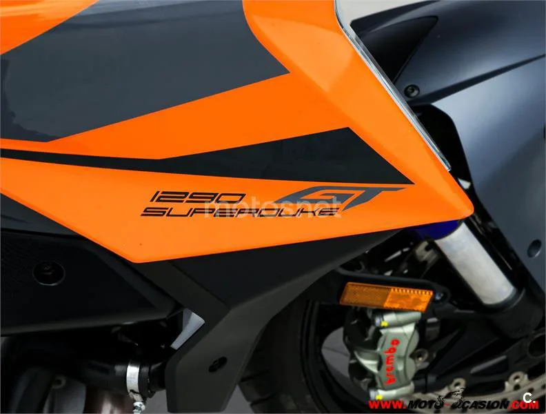 KTM 1290 Super Duke GT – Vista 9