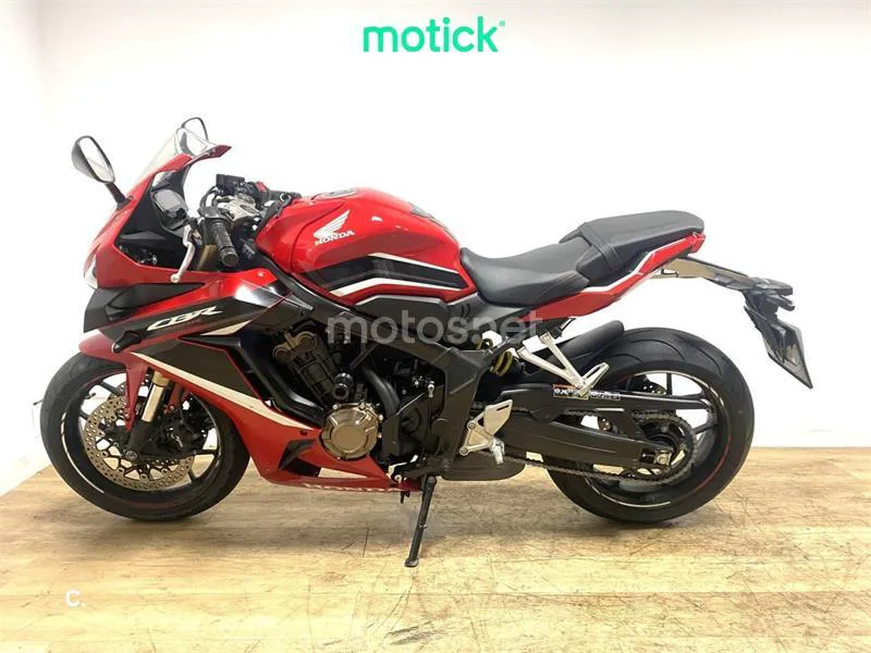Honda CBR 650 R – Vista 5