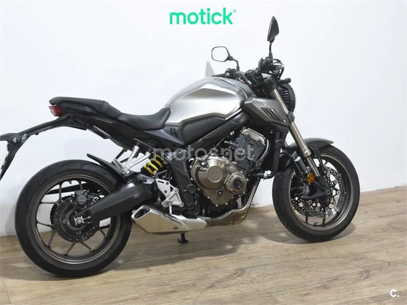Honda CB 650 R – Vista 10