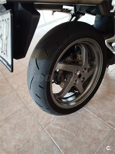 Honda VFR 800 – Vista 4