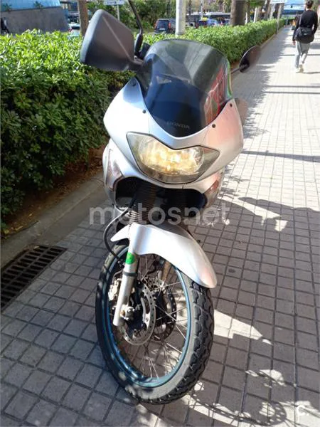 Honda XL 650 V Transalp – Vista 2