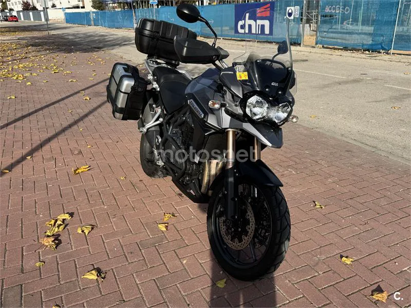Triumph Tiger Explorer - Vista 13
