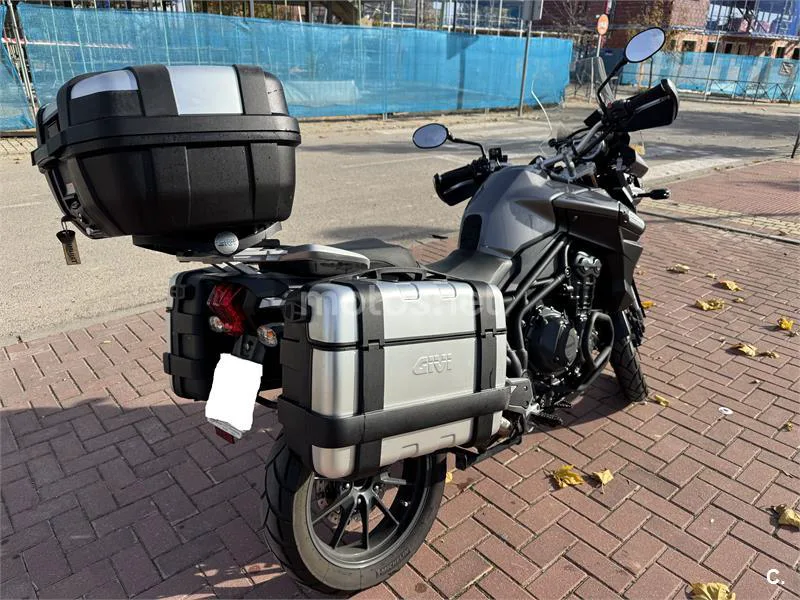 Triumph Tiger Explorer - Vista 3