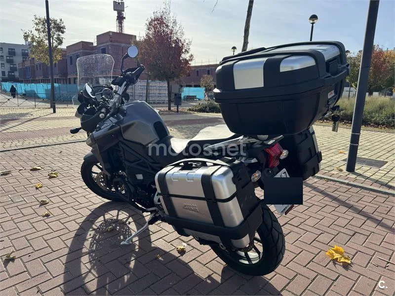 Triumph Tiger Explorer - Vista 4