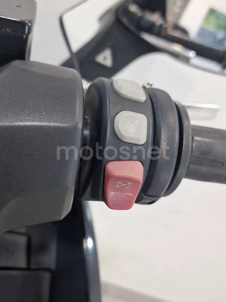 BMW C 650 GT – Vista 12