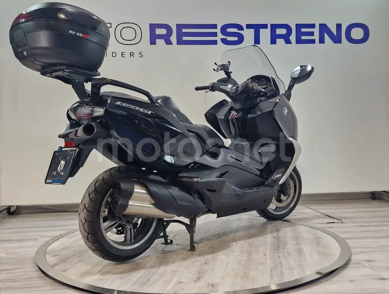 BMW C 650 GT – Vista 8