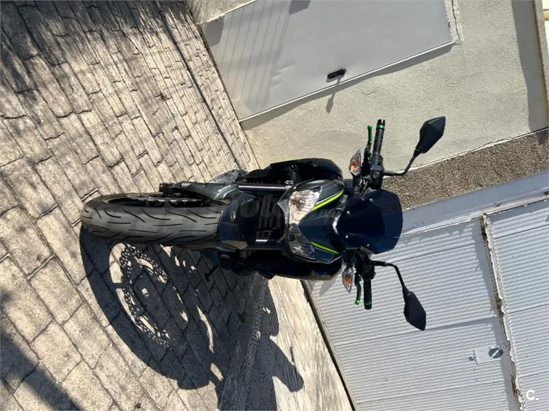 Kawasaki Z900 – Vista 3
