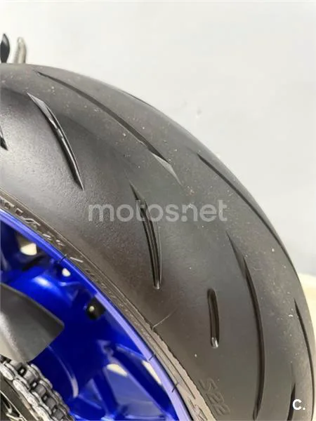 Yamaha R7 – Vista 5
