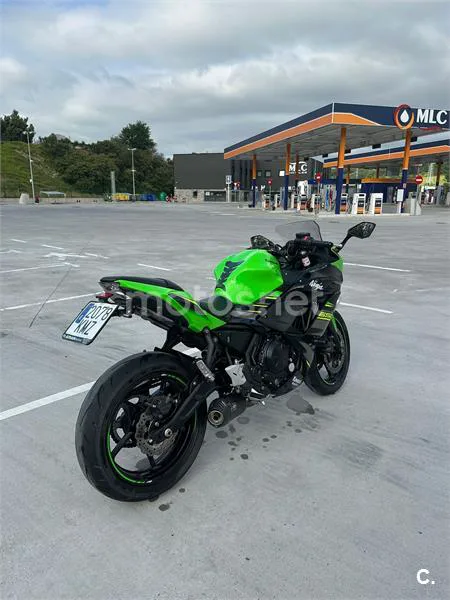 Kawasaki Ninja 650 – Vista 3
