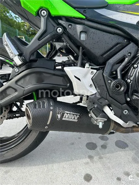 Kawasaki Ninja 650 – Vista 9