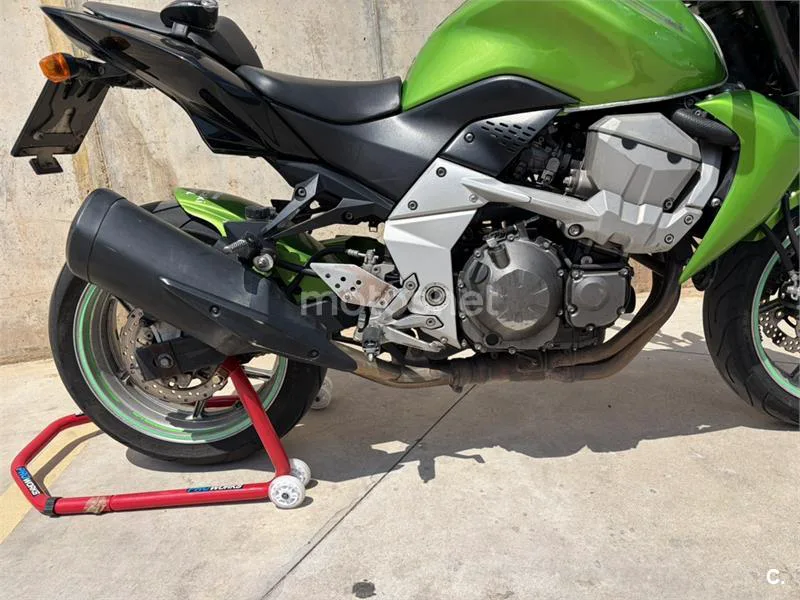 Kawasaki Z750 – Vista 6