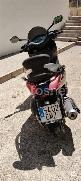 Yamaha XMAX 250 – Vista 7