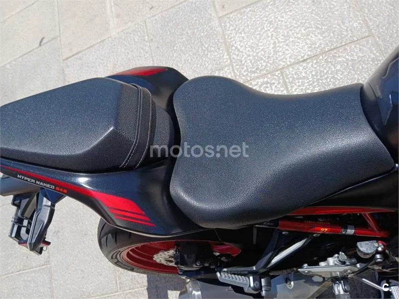 Kawasaki Z900 – Vista 16