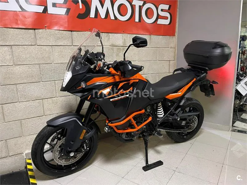 KTM 1090 Adventure – Vista 5