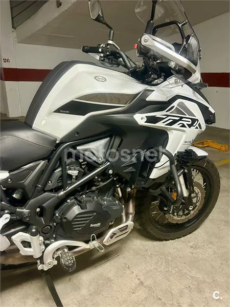 Benelli TRK 502 – Vista 6