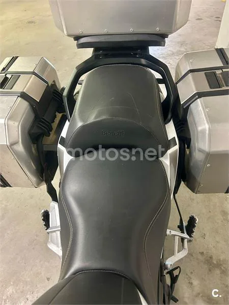 Benelli TRK 502 – Vista 10