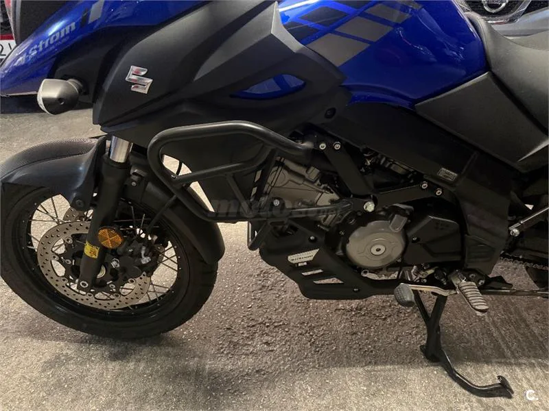 Suzuki V-Strom 650 XT – Vista 4