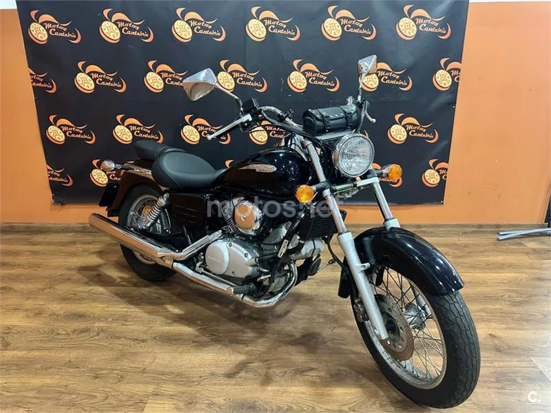 Honda VT 125 C Shadow – Vista 5
