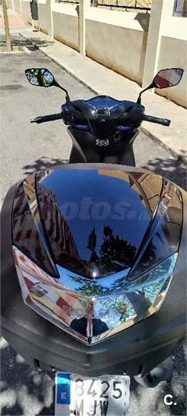 Honda SH 125i – Vista 3