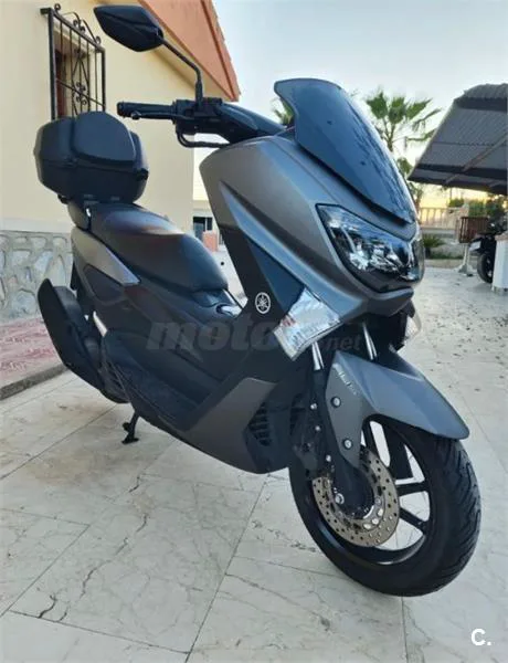 Yamaha NMAX – Vista 2