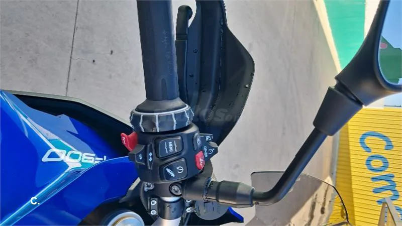 BMW F 900 XR – Vista 5