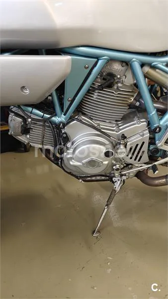 Ducati 900 SS – Vista 12