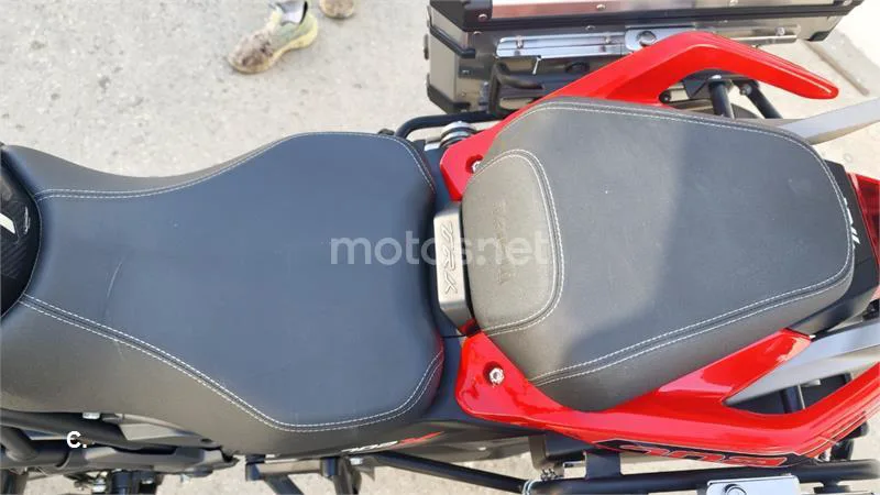 Benelli TRK 702 X – Vista 17