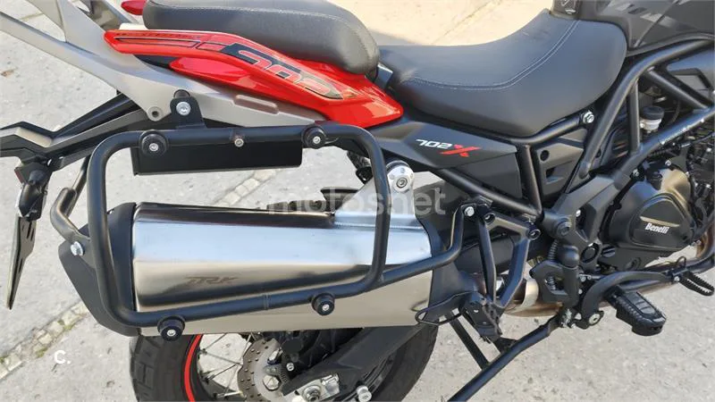 Benelli TRK 702 X – Vista 18