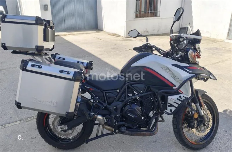 Benelli TRK 702 X – Vista 27