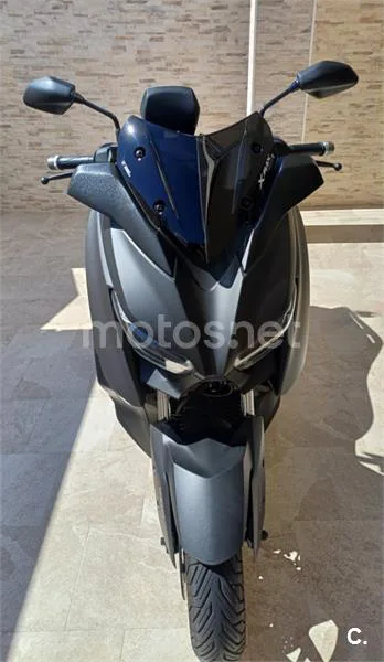 Yamaha XMAX 300 – Vista 3