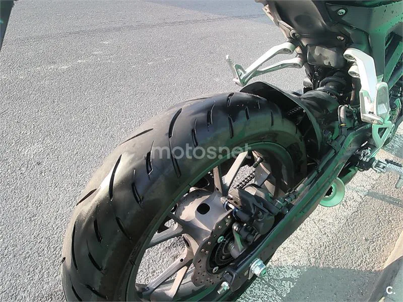 Honda CB 125 R – Vista 7