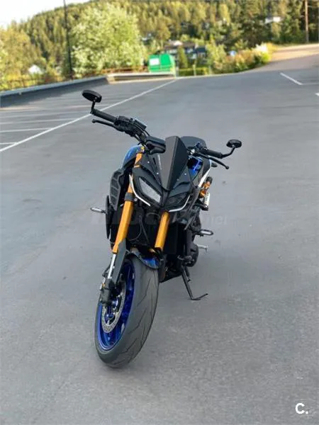 Yamaha MT-10 – Vista 4