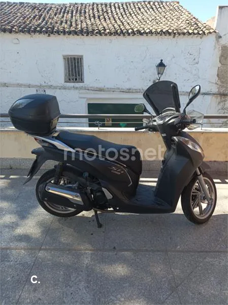 Honda SH300i 2600 € 2016 Toledo - 2