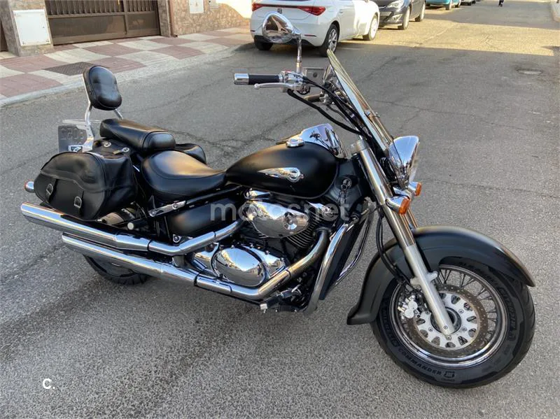 Suzuki VL 800 Intruder Volusia – Vista 5