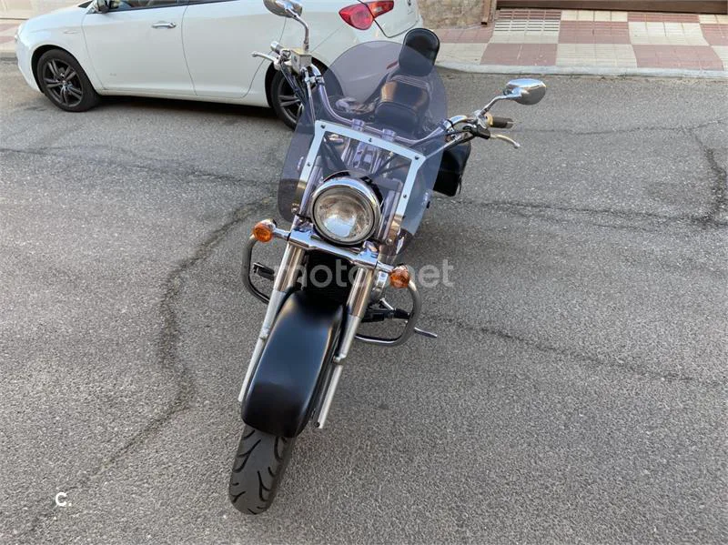 Suzuki VL 800 Intruder Volusia – Vista 7