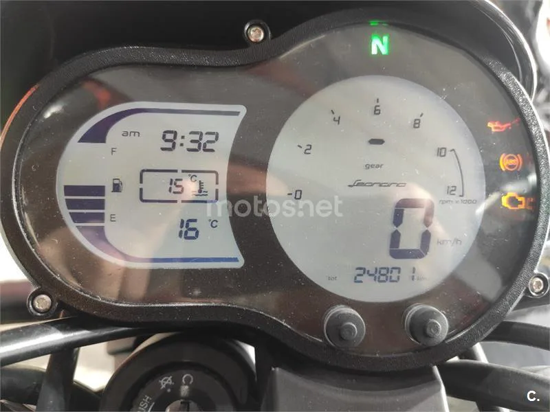 Benelli Leoncino 500 – Vista 6