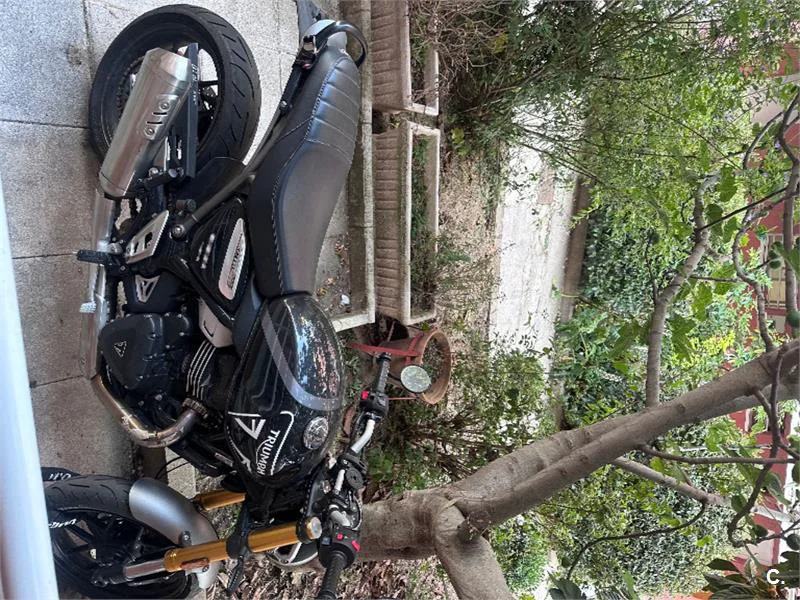 Triumph Speed 400 – Vista 4