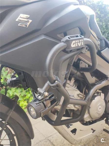 Suzuki V-Strom 650 XT – Vista 11
