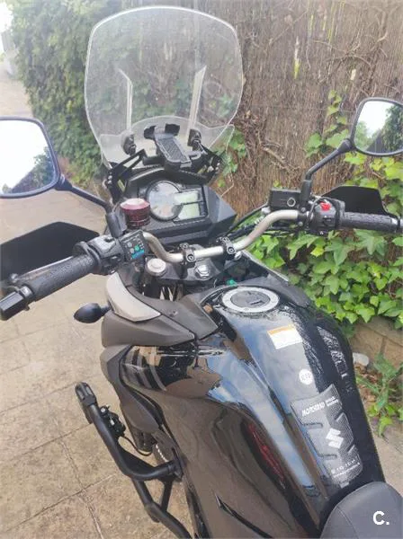 Suzuki V-Strom 650 XT – Vista 3