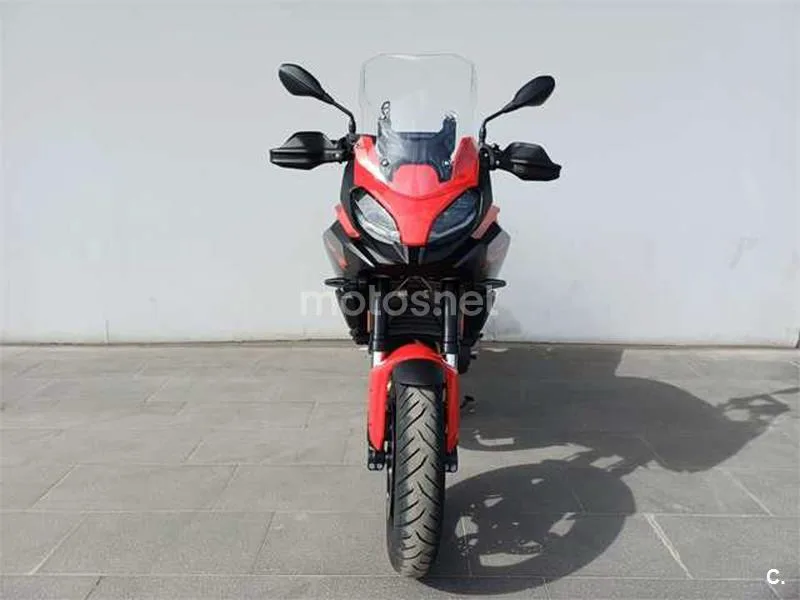 BMW F 900 XR - Vista 3