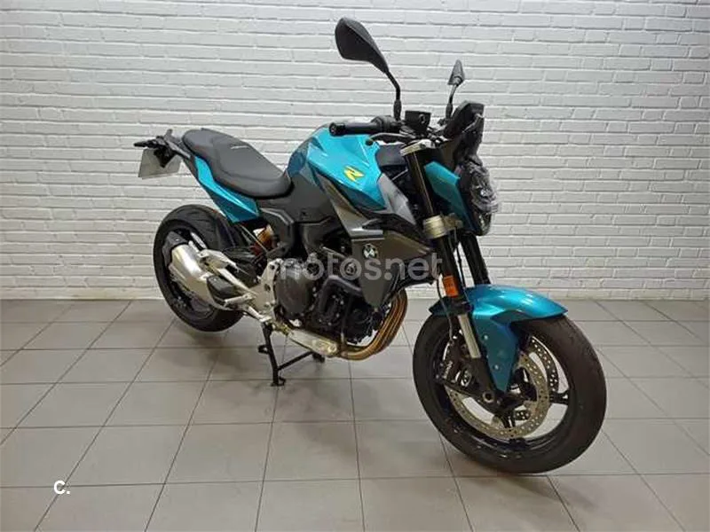 BMW F 900 R – Vista 4